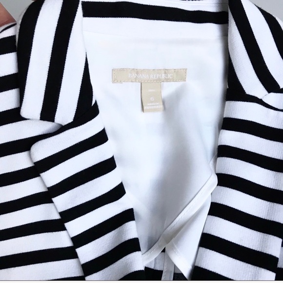 🌿Banana Republic Blazer - Picture 7 of 8
